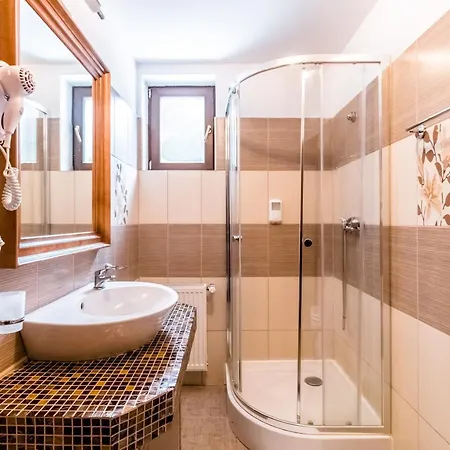 Hotel Pastravaria Popas