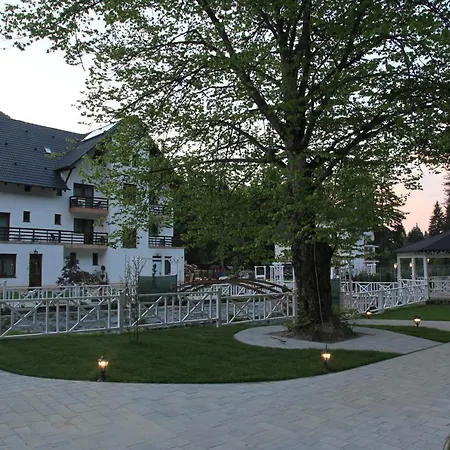 Pastravaria Popas Hotel